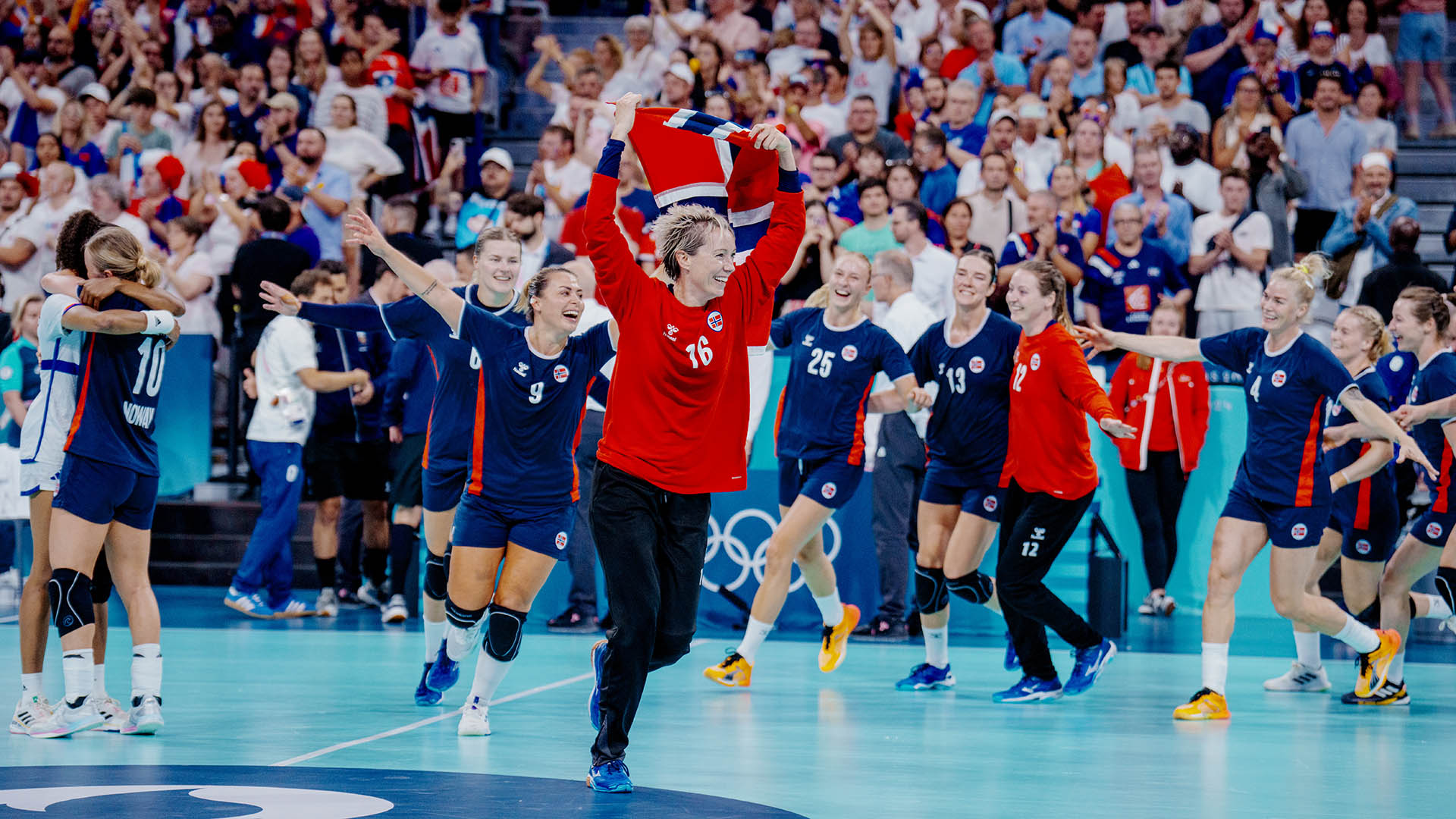 Håndballjentene vant prisen i 2025. Foto: NTB